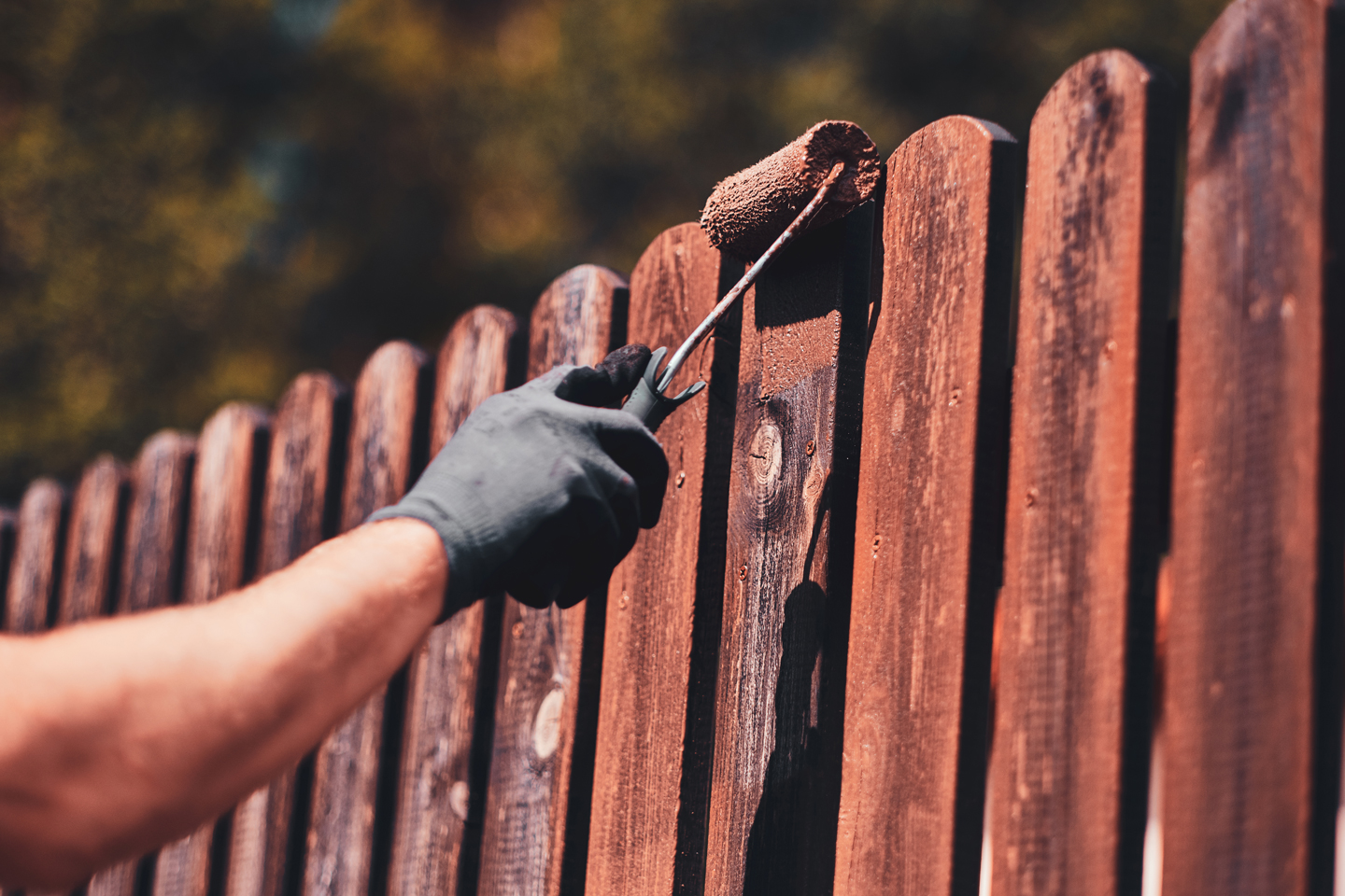 Fence Staining
